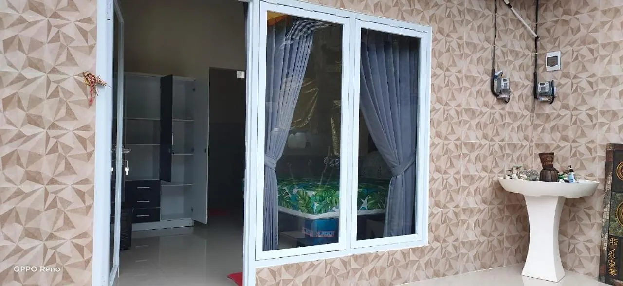 Kost Umah Dewata Bed & Breakfast Pesanggaran